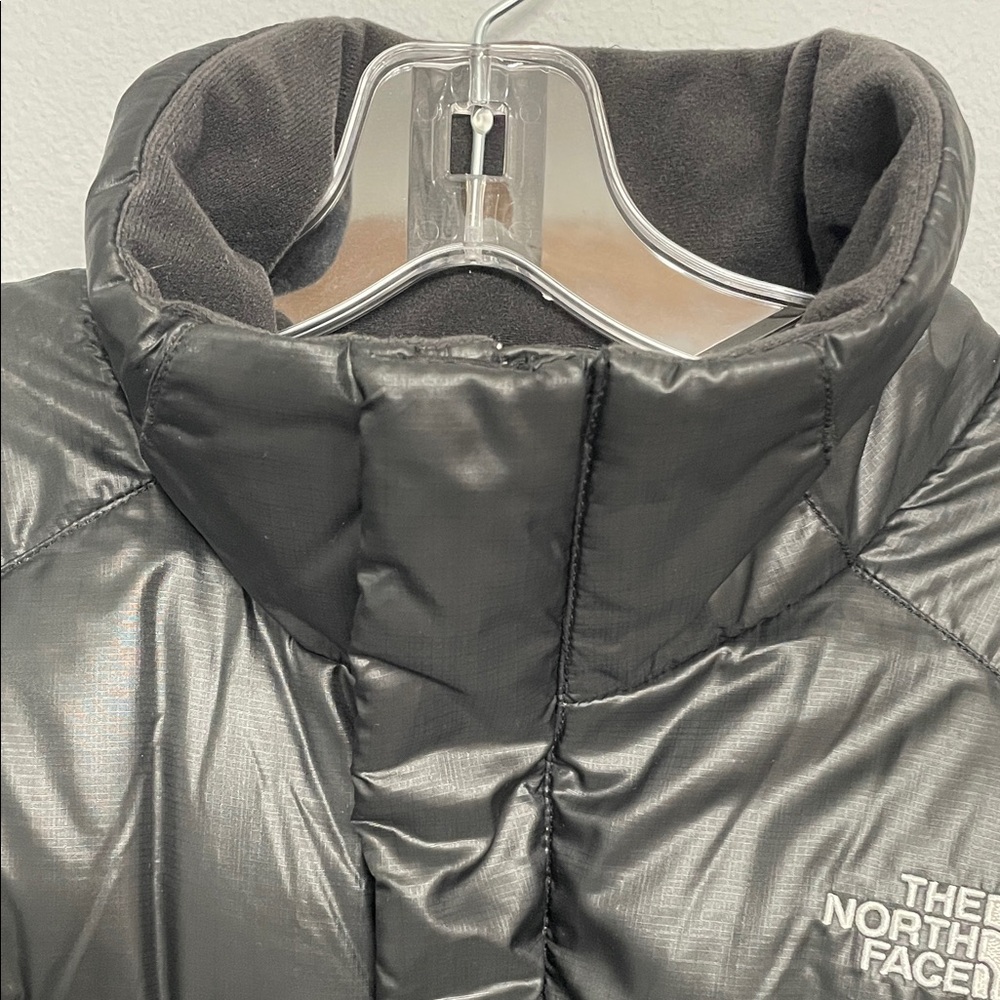 NWOT The North Face Girls Black Puffer Coat XL /18 - Picture 13 of 13
